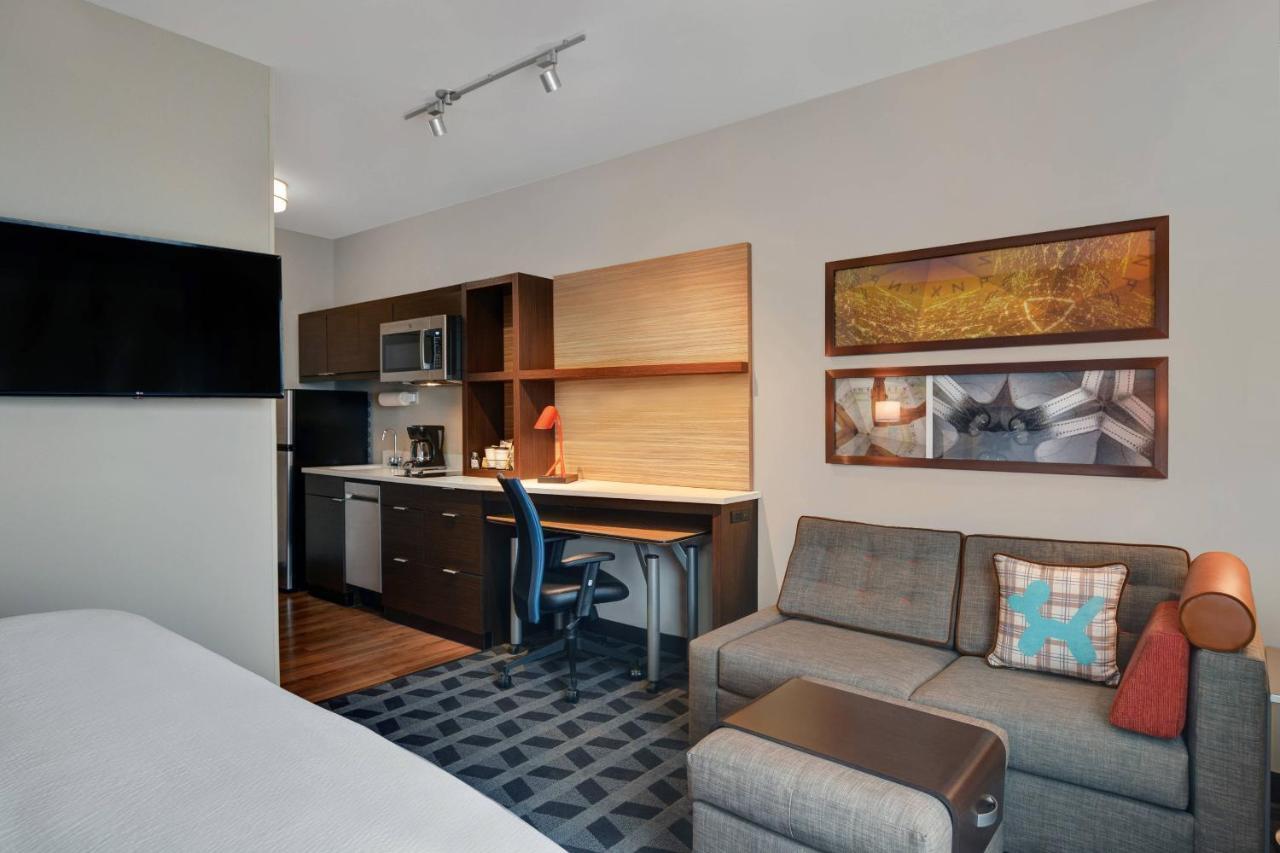 Towneplace Suites By Marriott Indianapolis Downtown Εξωτερικό φωτογραφία