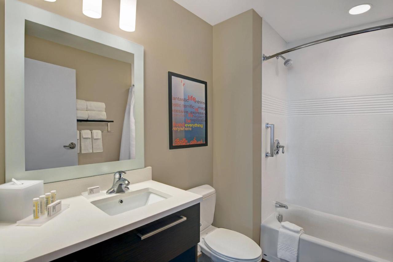 Towneplace Suites By Marriott Indianapolis Downtown Εξωτερικό φωτογραφία