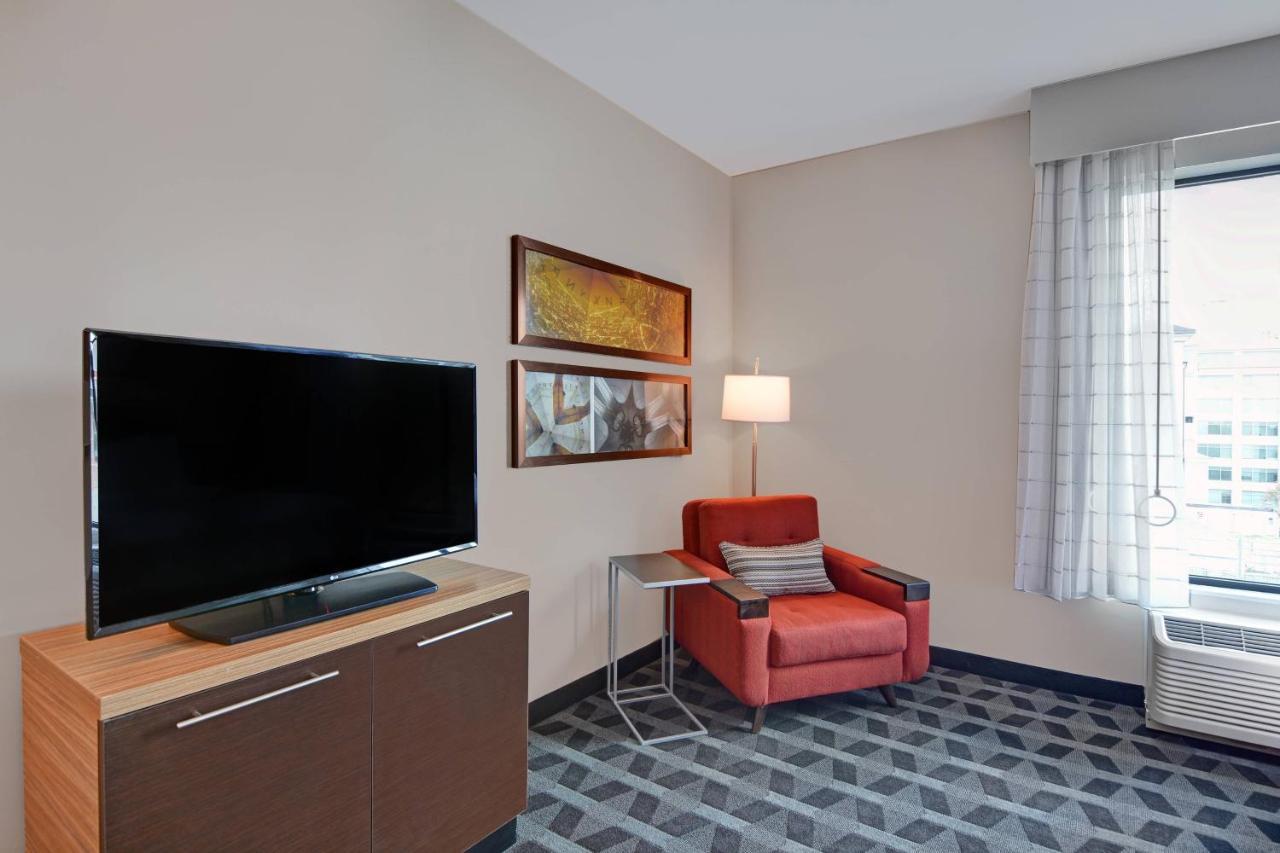 Towneplace Suites By Marriott Indianapolis Downtown Εξωτερικό φωτογραφία