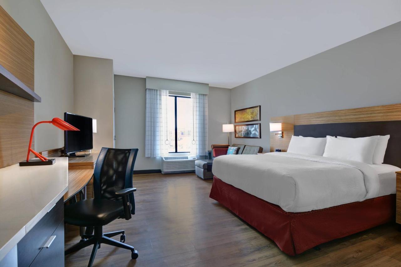 Towneplace Suites By Marriott Indianapolis Downtown Εξωτερικό φωτογραφία