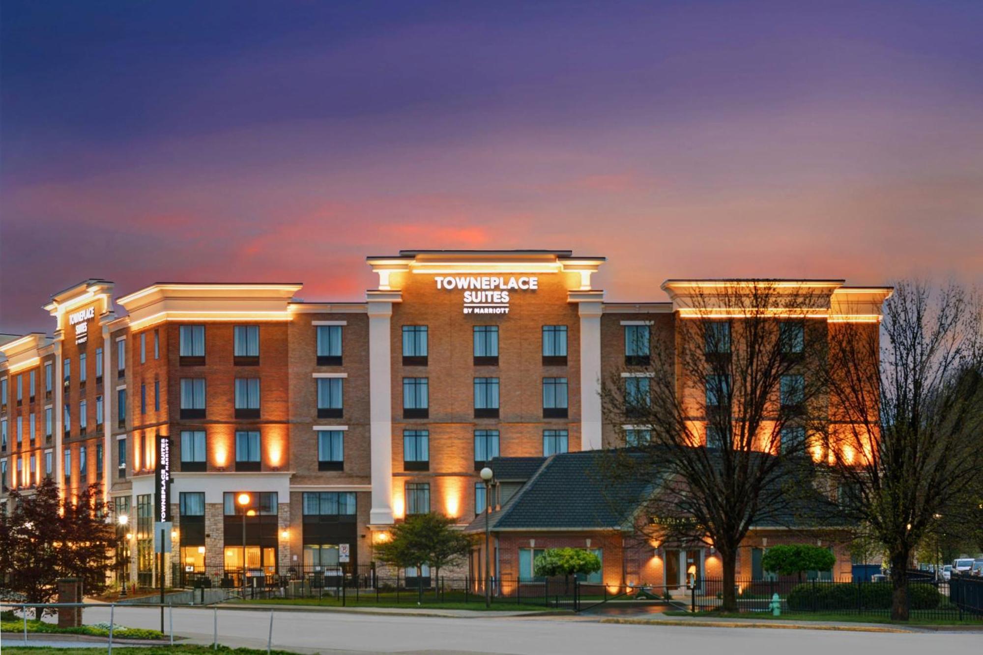 Towneplace Suites By Marriott Indianapolis Downtown Εξωτερικό φωτογραφία